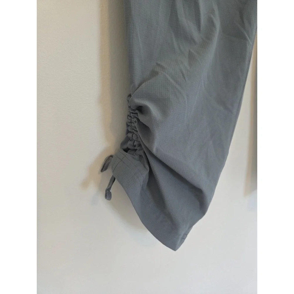 Eddie Bauer Womens Ripstop Crop Pant Capri Zip Pocket Gray Size 8